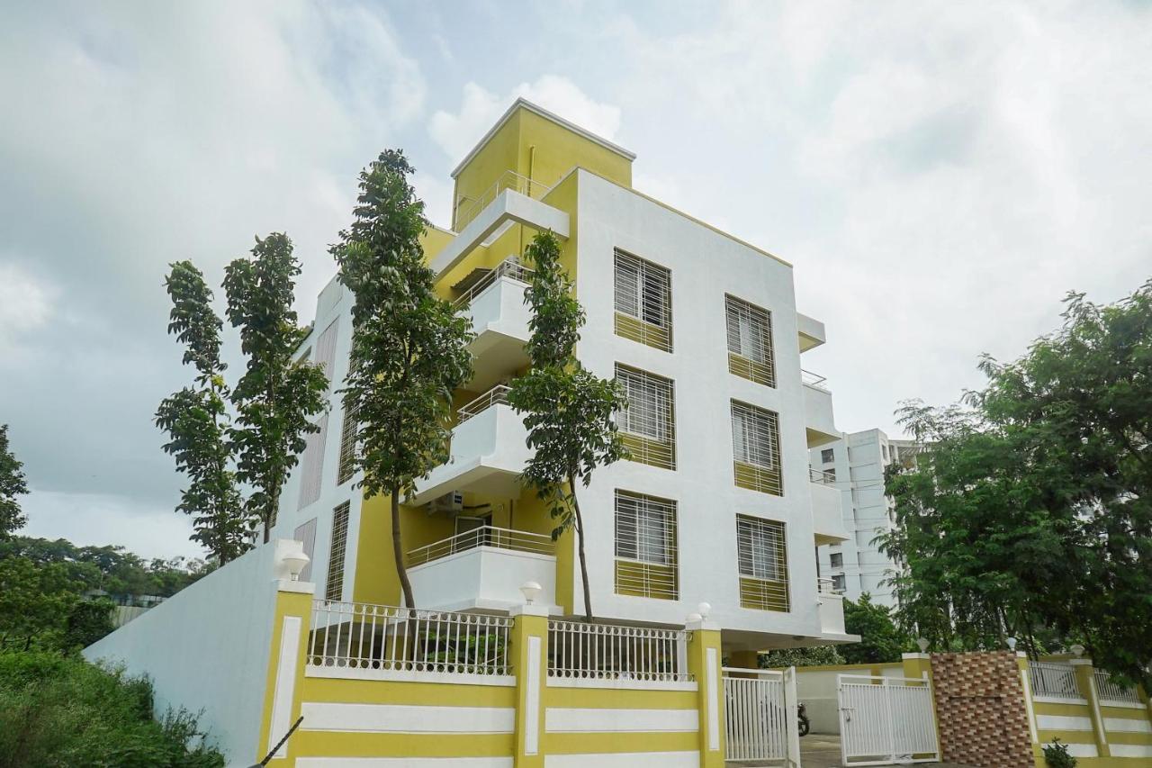 Oyo 16007 Sk Executive Hotel Yerandwane Екстериор снимка